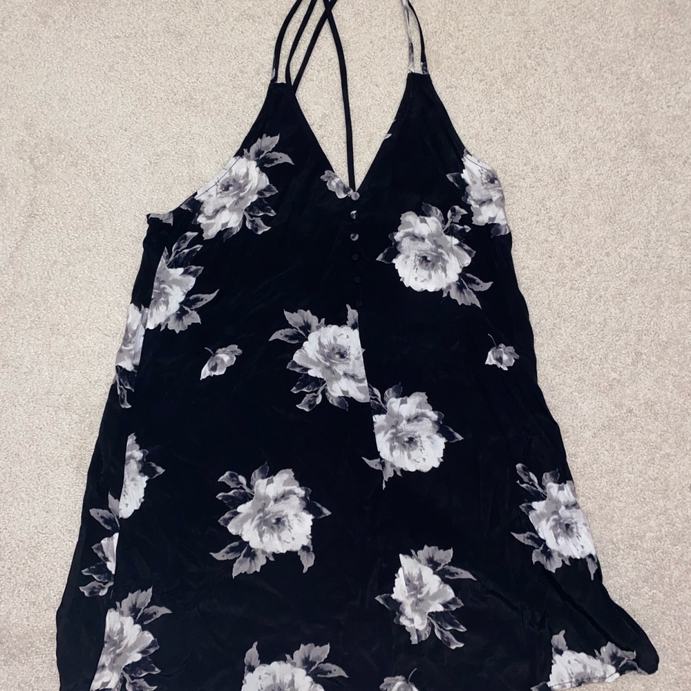 Kendall & Kylie dress Large Pacsun black floral shift